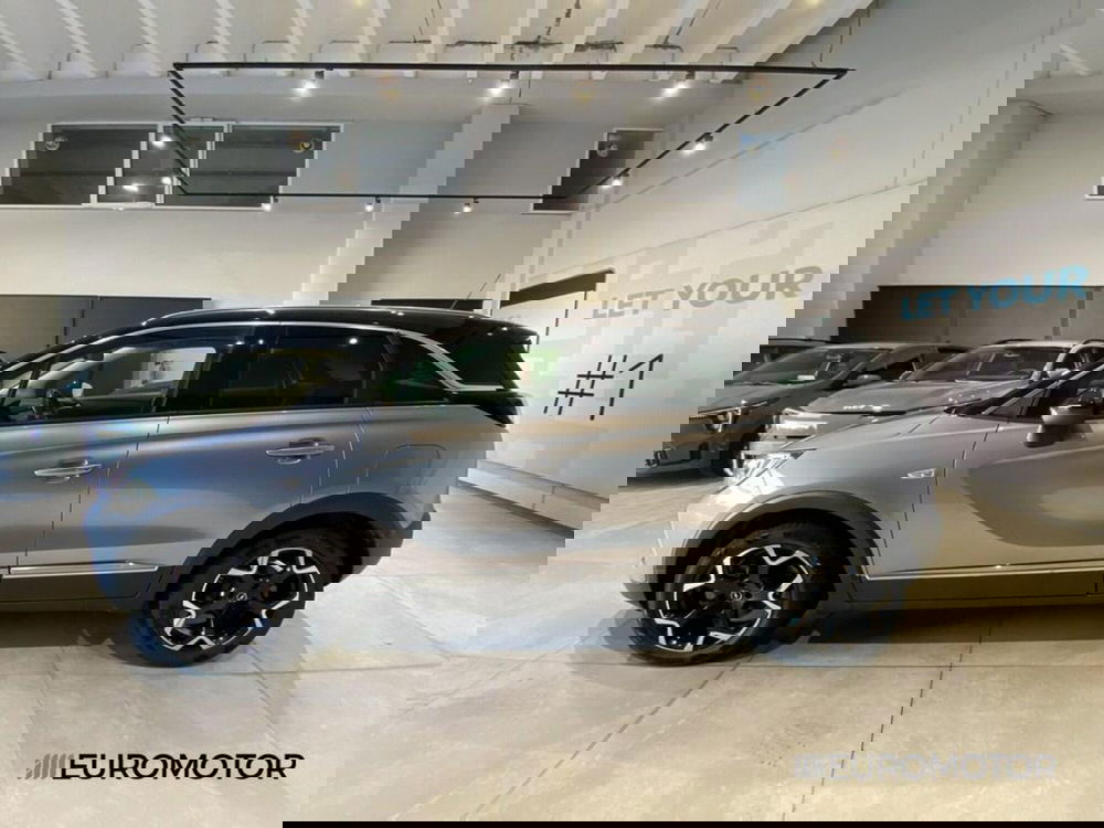 Opel Crossland usata a Bari (10)