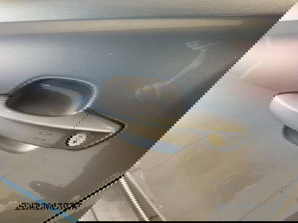 Opel Crossland usata a Bari (11)