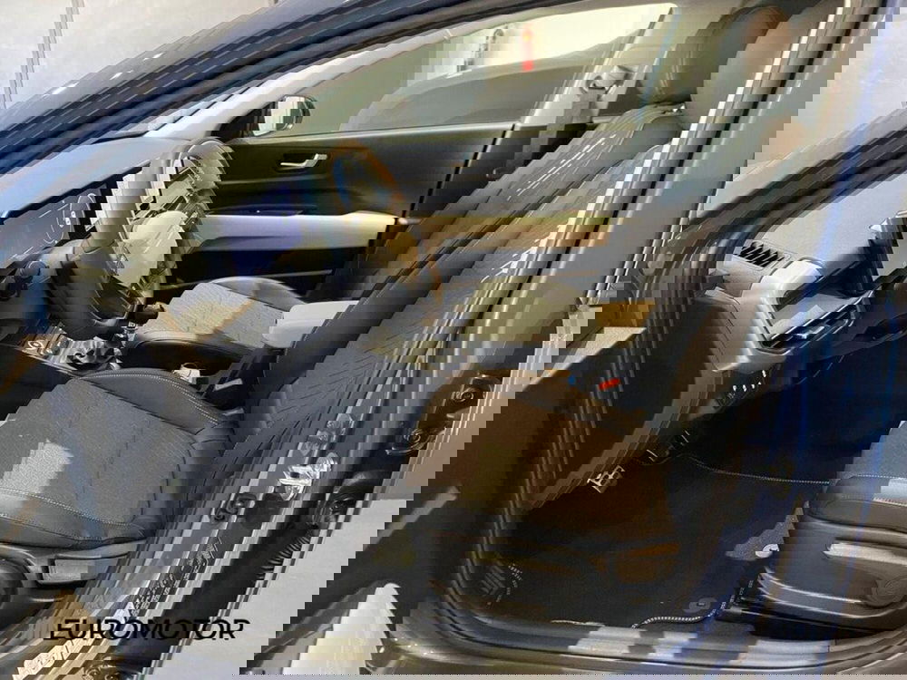 Kia Stonic nuova a Bari (14)