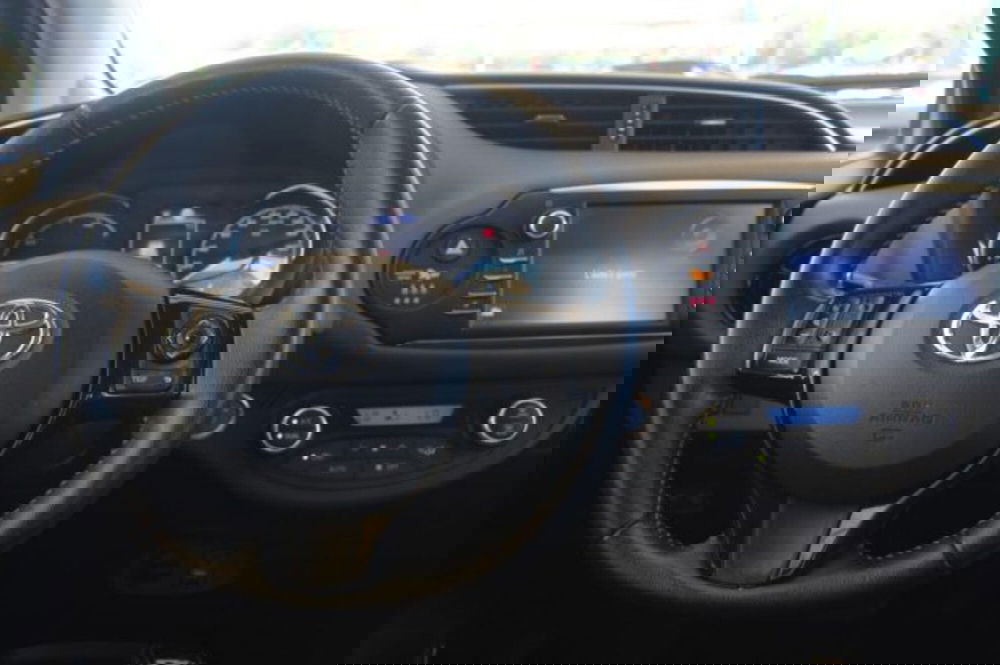 Toyota Yaris Cross usata a Roma (10)