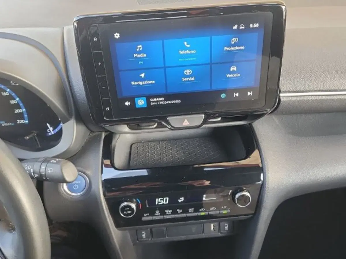 Toyota Yaris Cross usata a Roma (10)