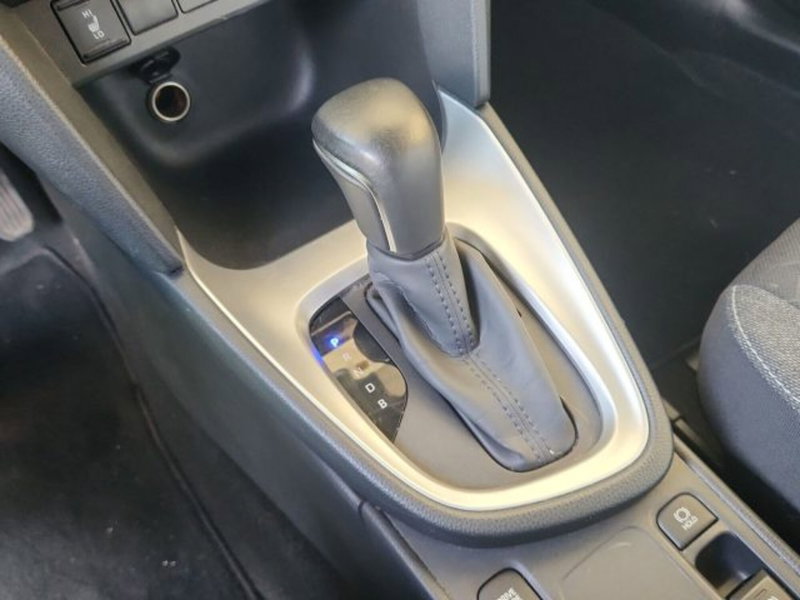 Toyota Yaris Cross usata a Roma (14)