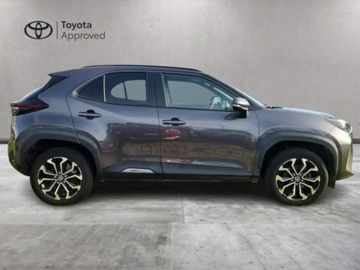 Toyota Yaris Cross usata a Roma (4)
