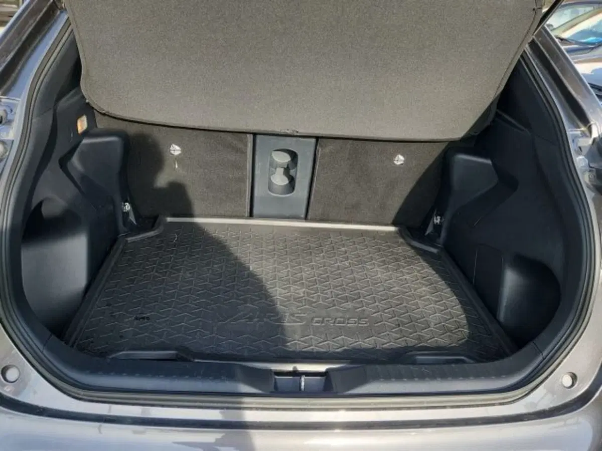 Toyota Yaris Cross usata a Roma (6)