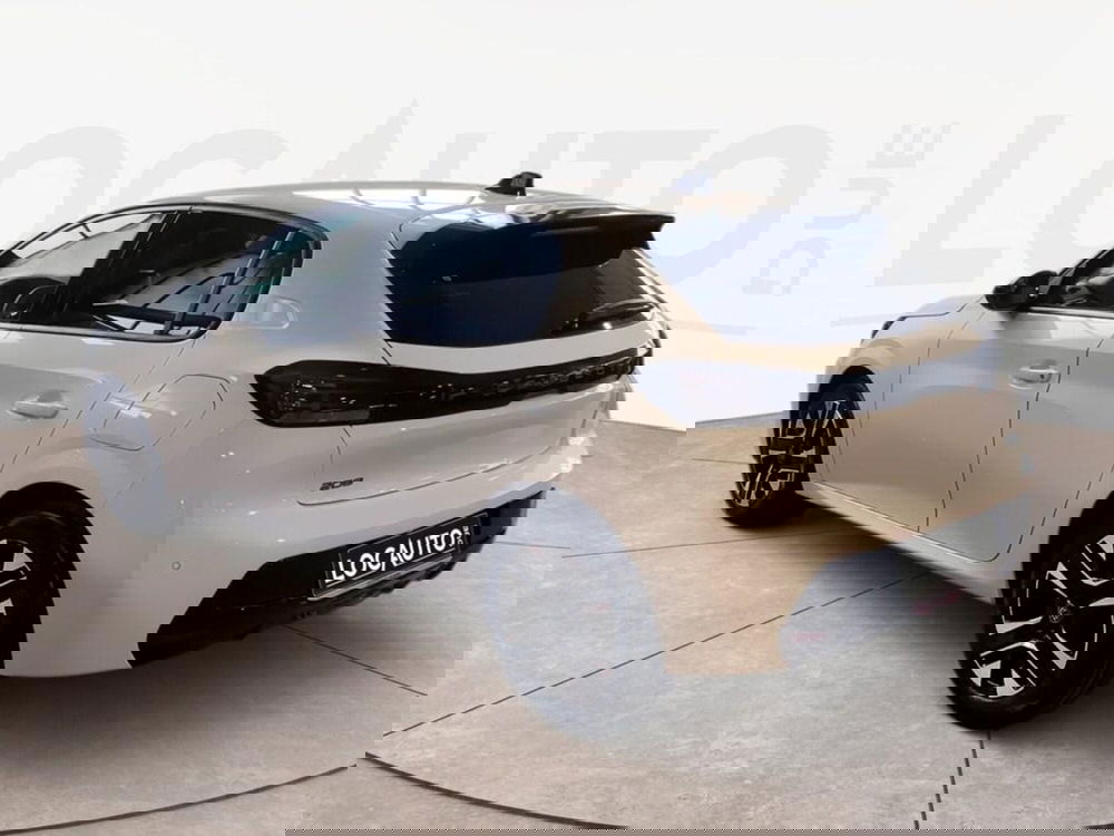 Peugeot 208 nuova a Torino (5)