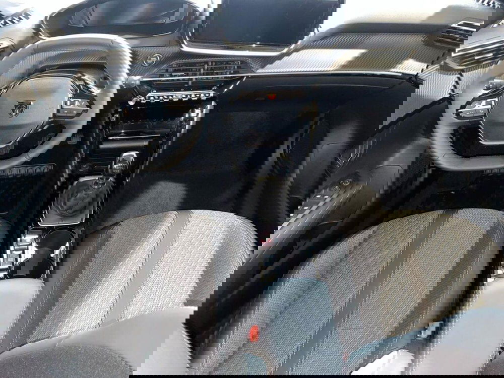 Peugeot 208 nuova a Torino (6)