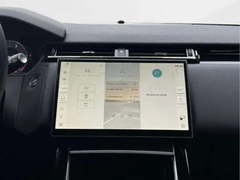 Land Rover Range Rover Velar usata a Siena (11)