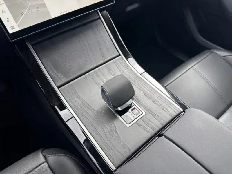 Land Rover Range Rover Velar usata a Siena (12)