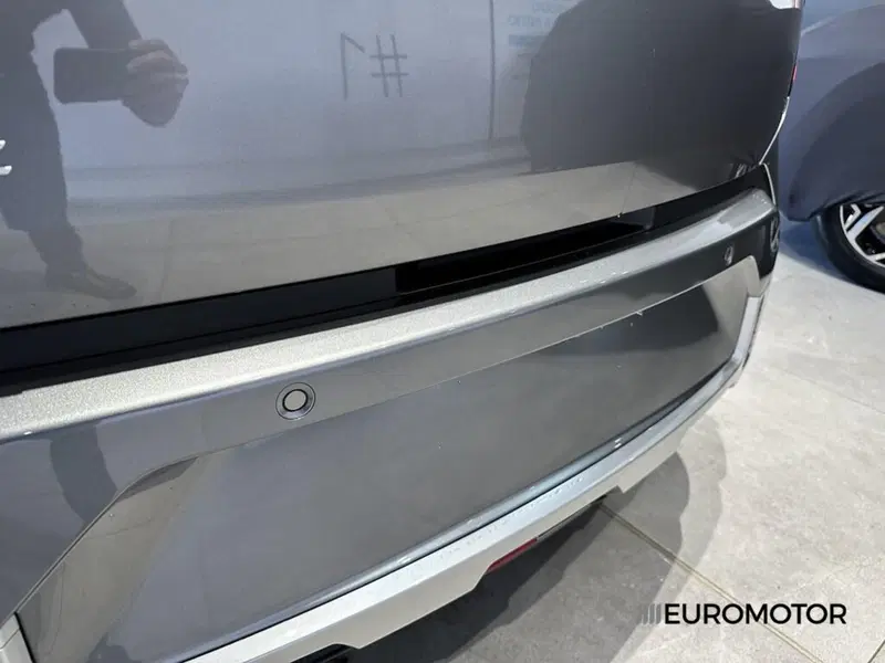 Kia Stonic nuova a Bari (12)