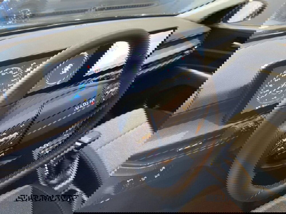 Kia Stonic nuova a Bari (13)