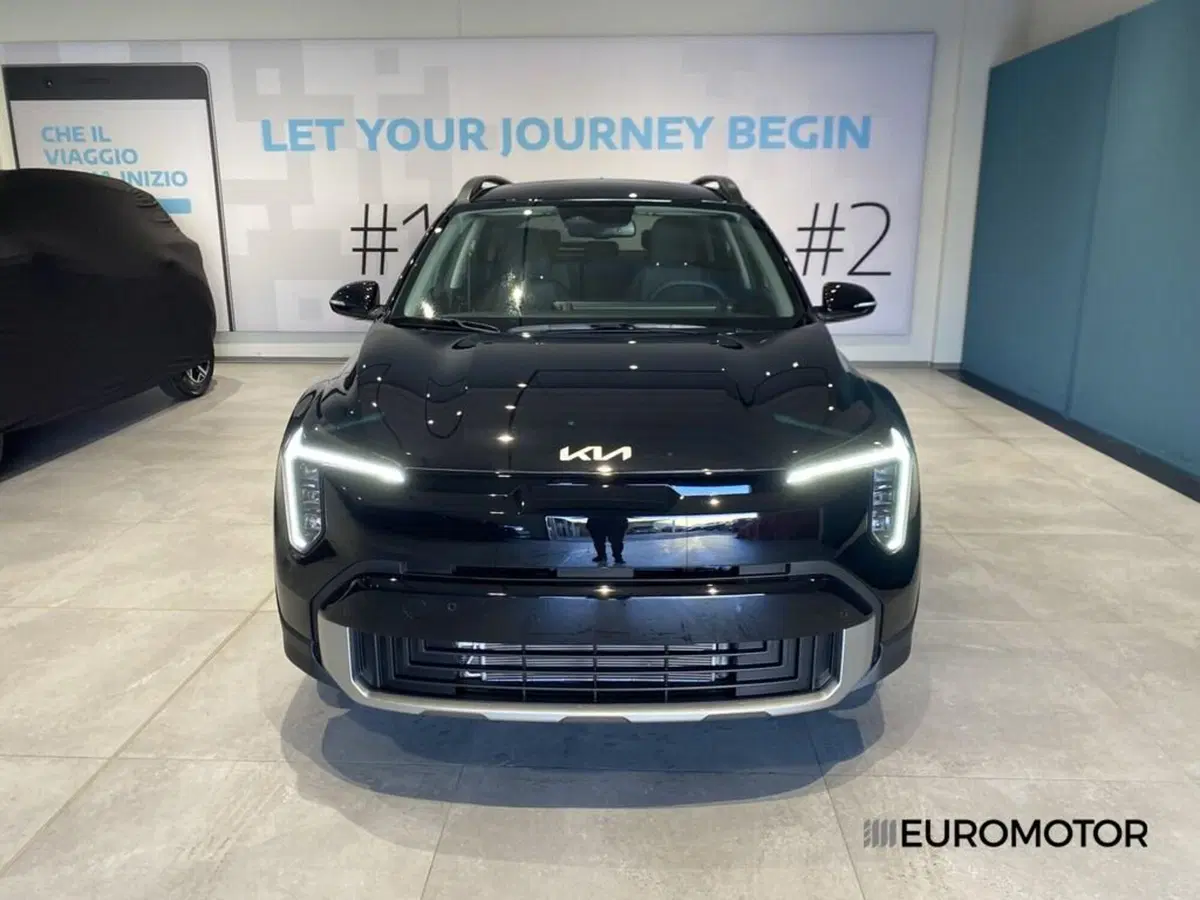 Kia Stonic nuova a Bari (2)