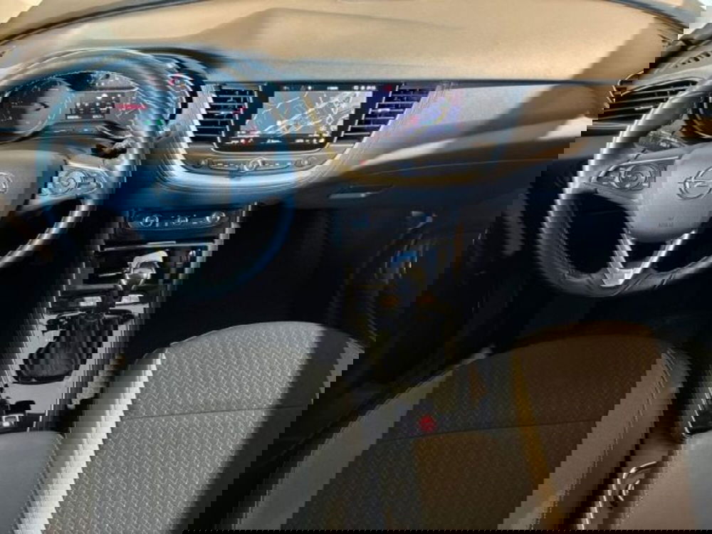 Opel Grandland X usata a Ancona (11)