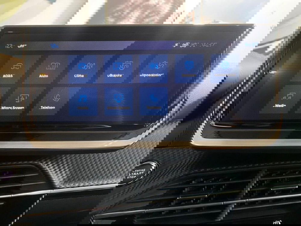 Peugeot 208 nuova a Torino (10)