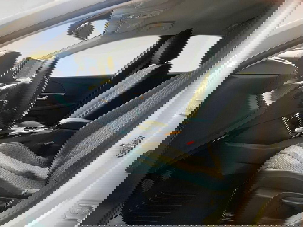 Peugeot 208 nuova a Torino (7)