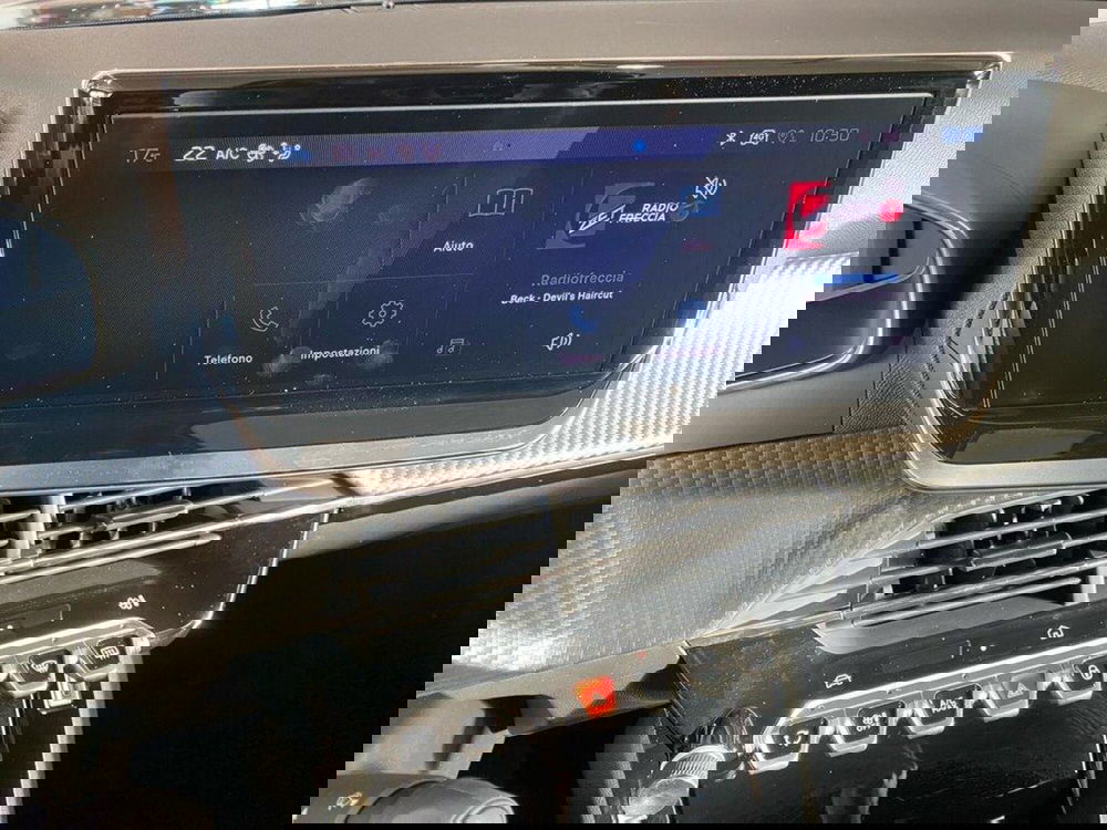 Peugeot 2008 nuova a Torino (10)