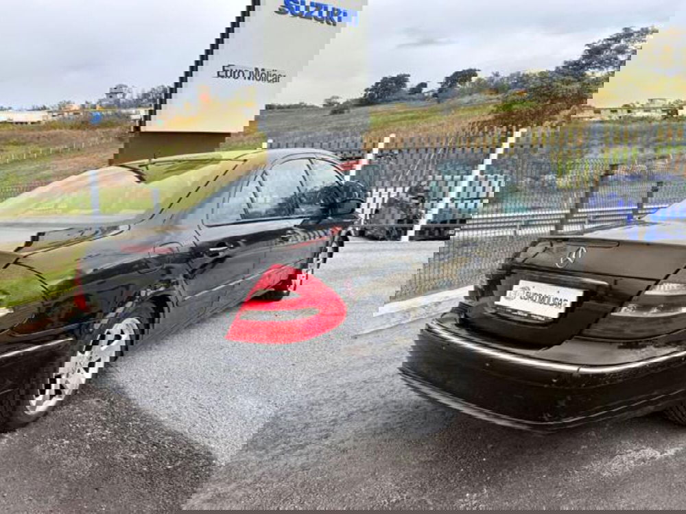 Mercedes-Benz Classe E usata a Campobasso (4)