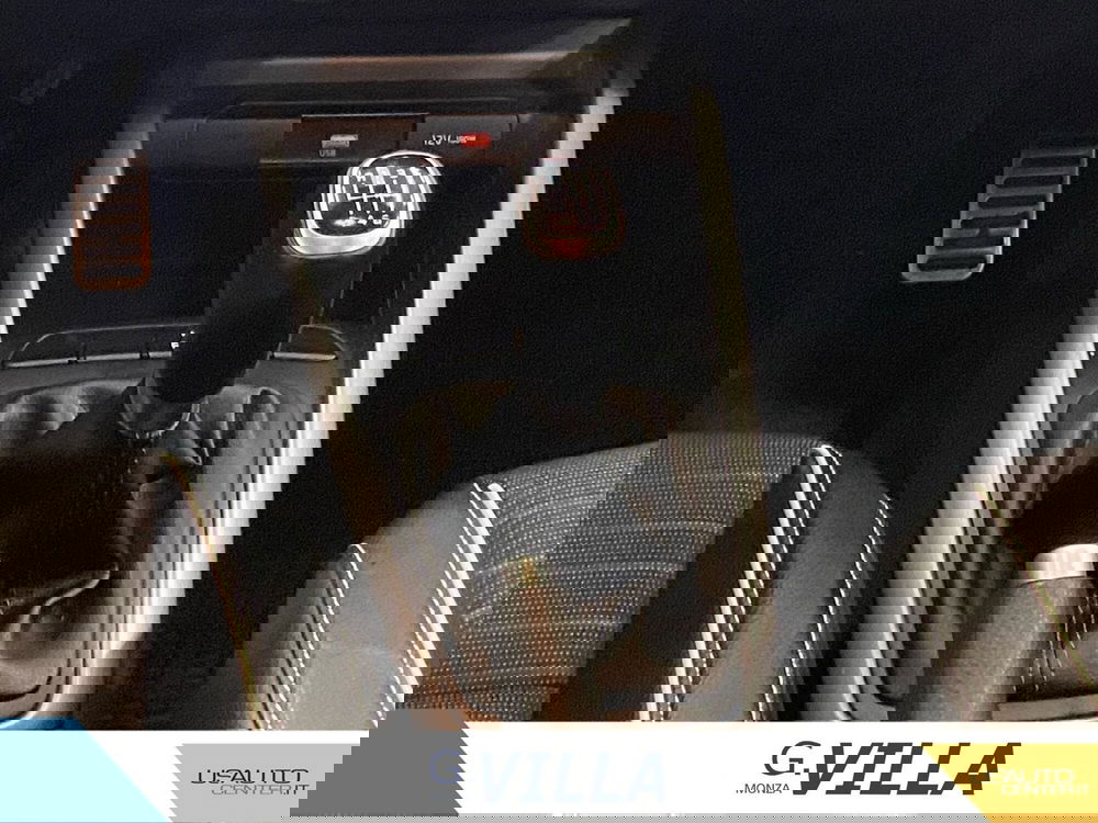 Kia Stonic usata a Milano (9)