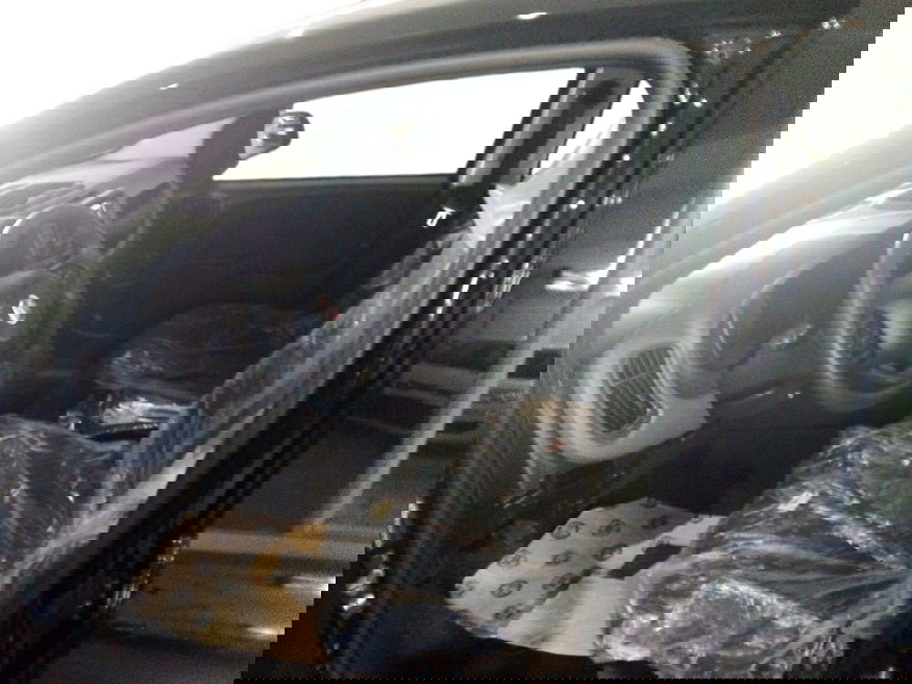 Fiat Panda Cross nuova a Lecce (14)