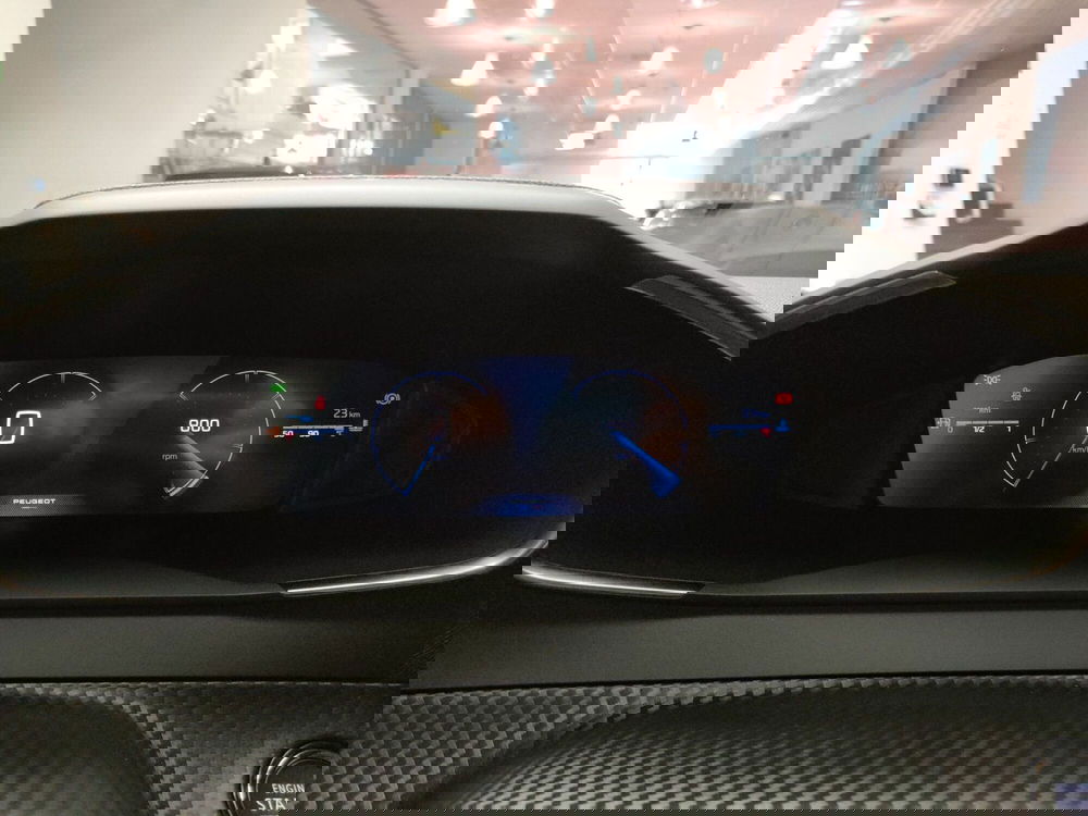 Peugeot 208 nuova a L'Aquila (18)