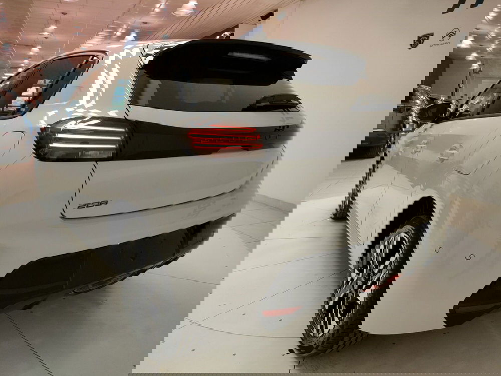 Peugeot 208 nuova a L'Aquila (9)