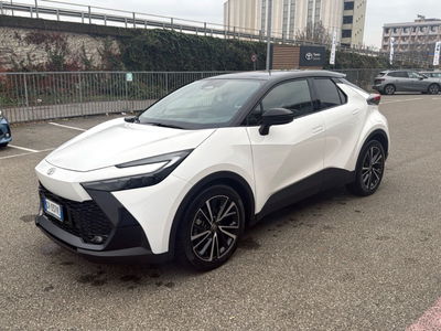 Toyota Toyota C-HR 1.8 Hybrid E-CVT Lounge del 2024 usata a Piacenza