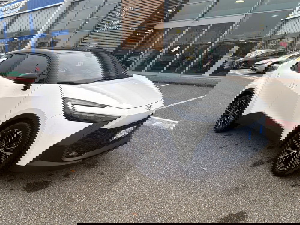 Toyota Toyota C-HR usata a Piacenza (4)