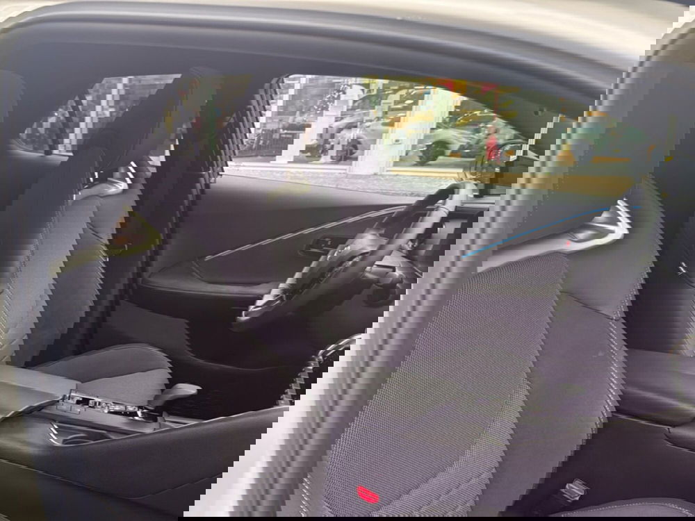 Toyota Toyota C-HR usata a Piacenza (6)