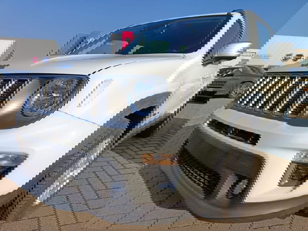 Jeep Renegade nuova a Alessandria (10)