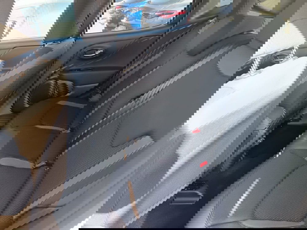 Jeep Renegade nuova a Alessandria (13)