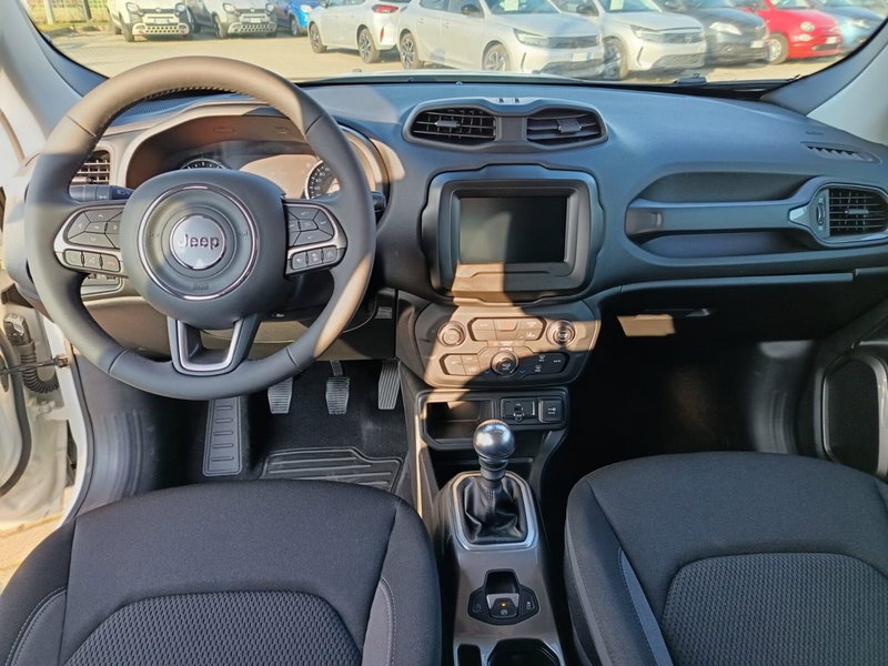 Jeep Renegade nuova a Alessandria (14)