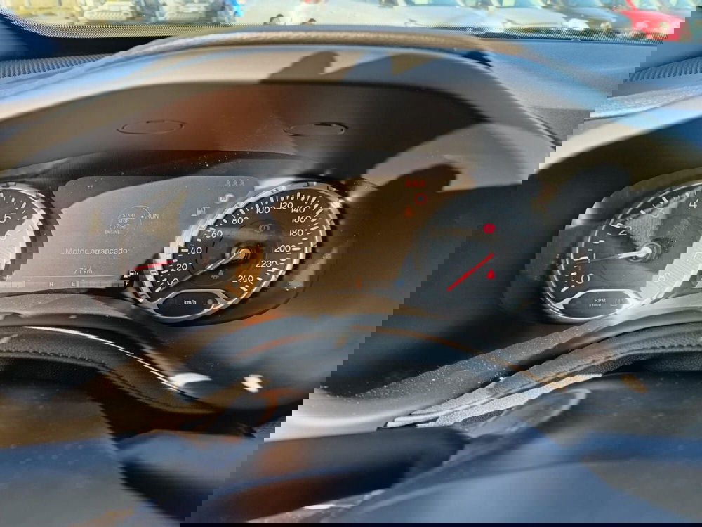 Jeep Renegade nuova a Alessandria (18)