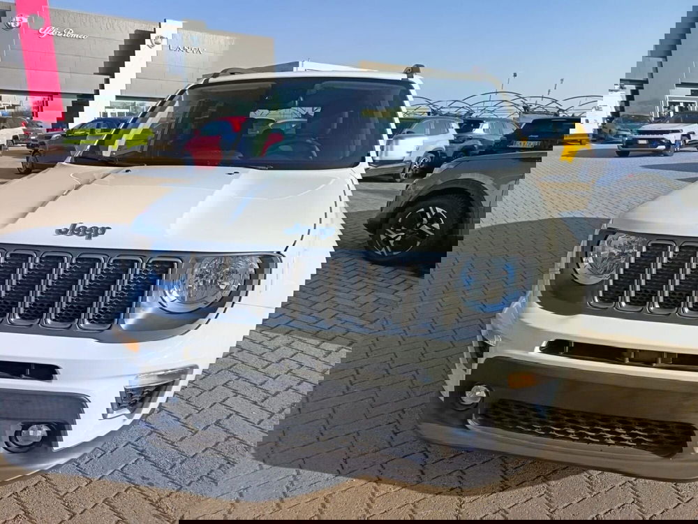 Jeep Renegade nuova a Alessandria (2)