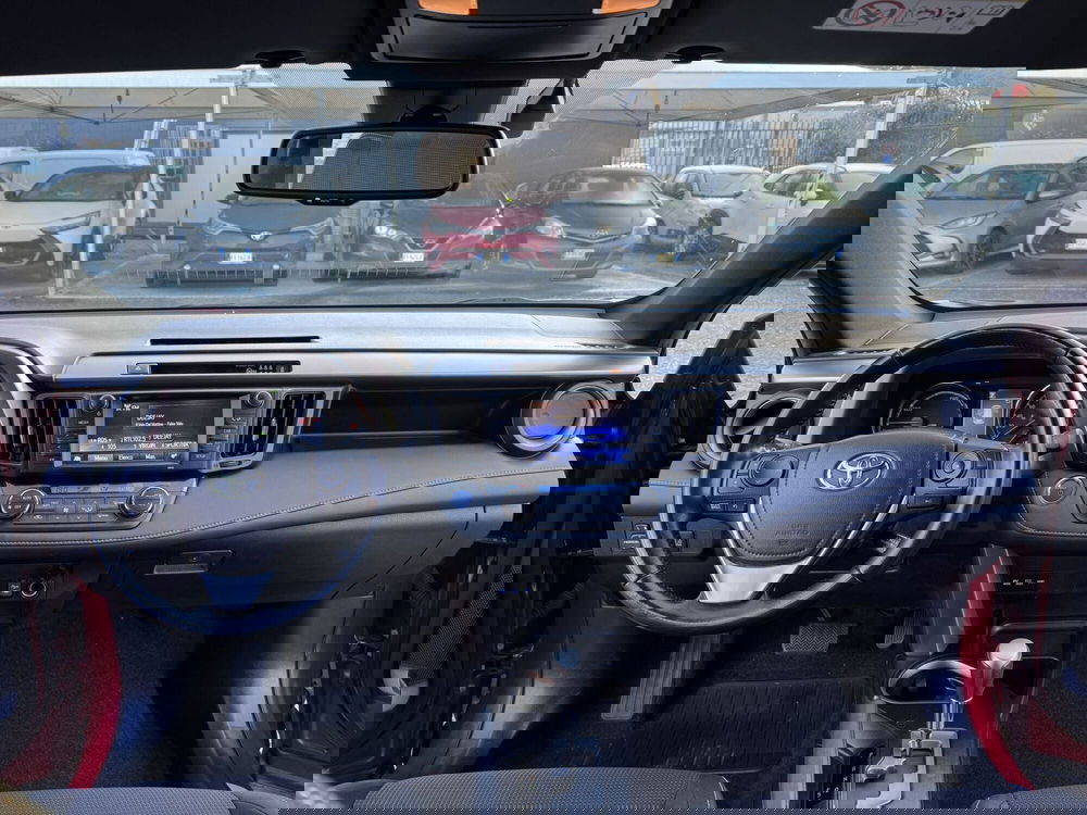 Toyota Rav4 usata a Como (8)