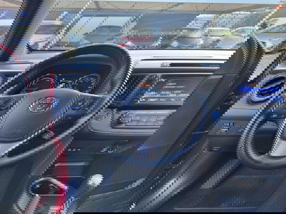 Toyota Rav4 usata a Como (9)