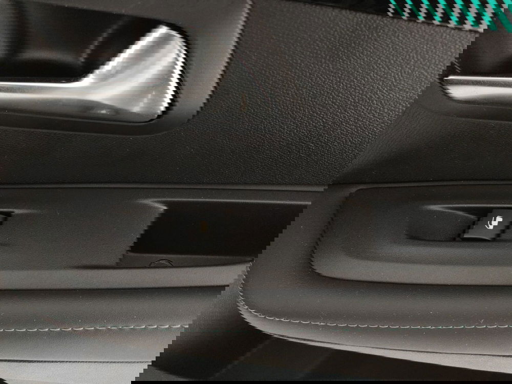 Peugeot 208 usata a Caserta (17)