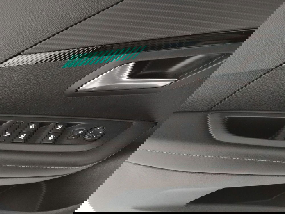 Peugeot 208 usata a Caserta (20)