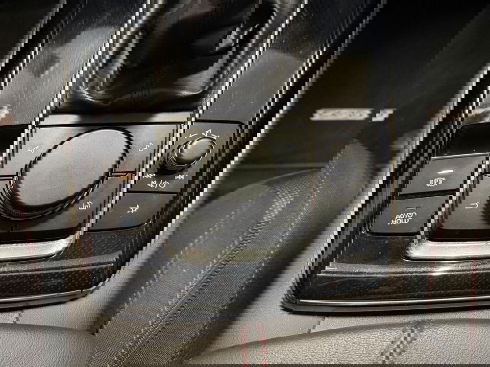 Mazda CX-30 usata a Napoli (17)