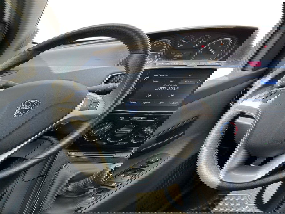 Lancia Ypsilon usata a Torino (11)
