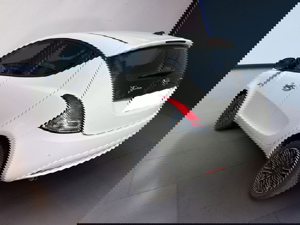 Lancia Ypsilon usata a Torino (5)