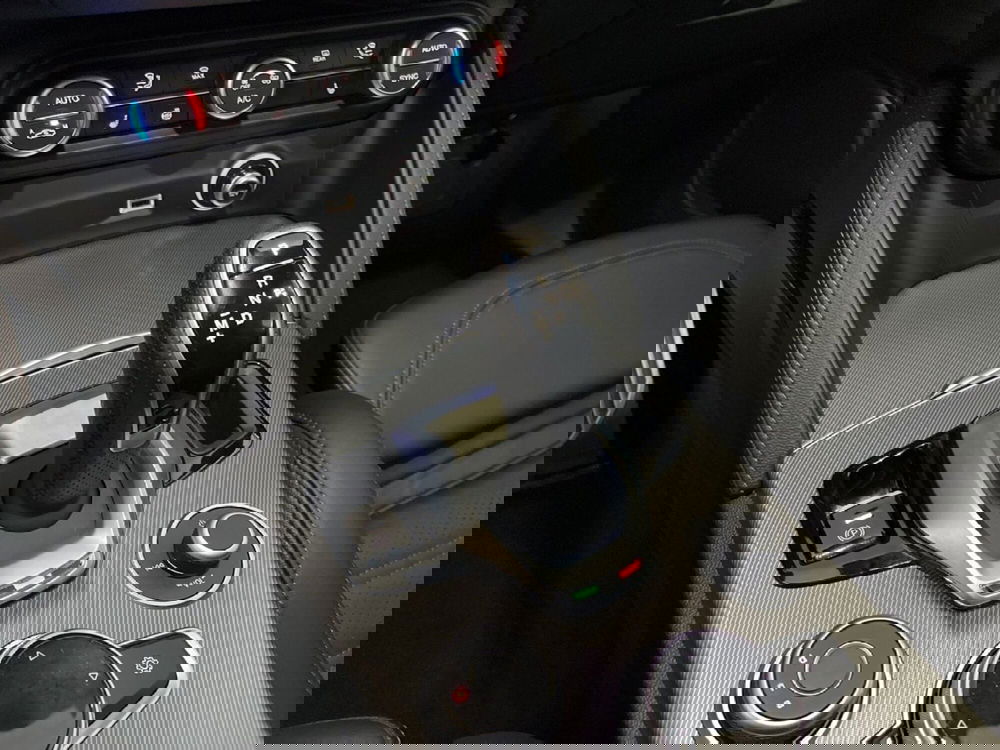 Alfa Romeo Stelvio usata a Torino (14)