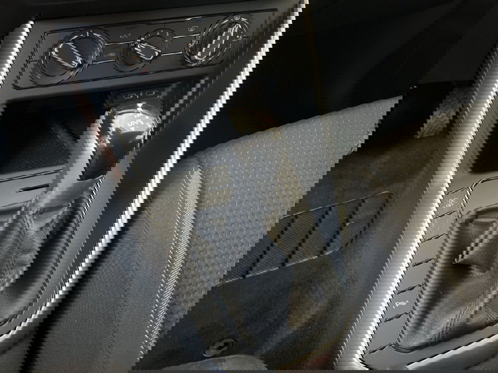 Volkswagen Polo usata a Torino (14)