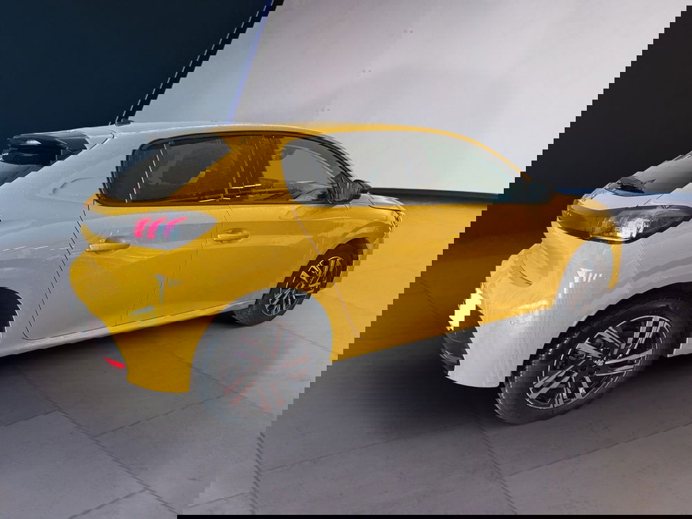 Peugeot 208 usata a Torino (4)