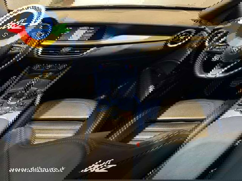 Alfa Romeo Stelvio usata a Udine (12)