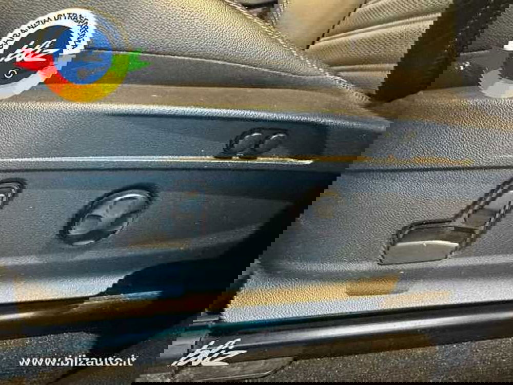 Alfa Romeo Stelvio usata a Udine (15)