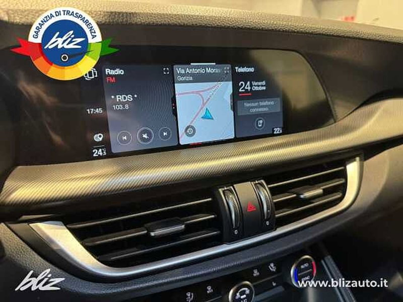 Alfa Romeo Stelvio usata a Udine (19)
