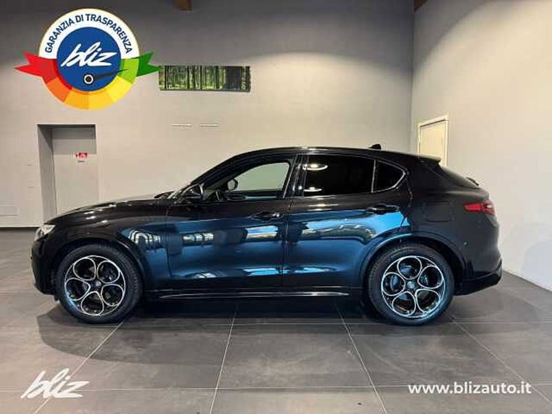Alfa Romeo Stelvio usata a Udine (2)