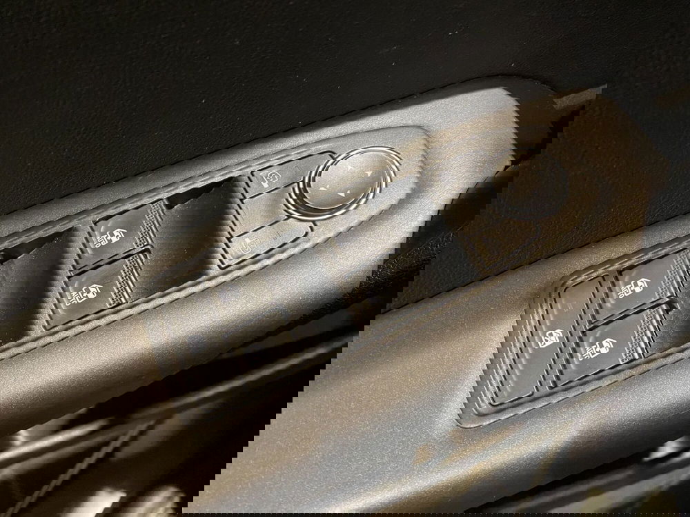 Renault Captur usata a Monza e Brianza (14)