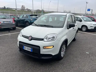Fiat Panda Cross Cross 1.0 FireFly S&amp;S Hybrid del 2023 usata a Milano