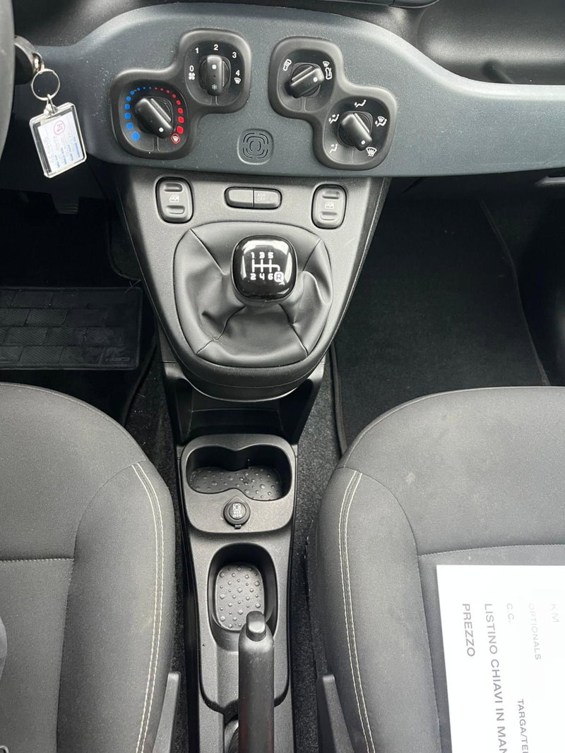 Fiat Panda Cross usata a Milano (17)