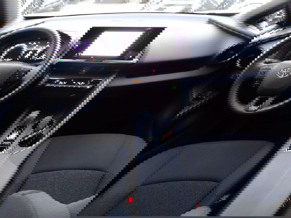 Toyota Toyota C-HR usata a Treviso (13)